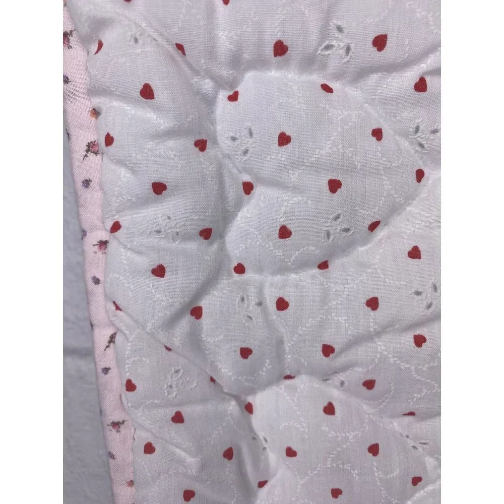 Vintage Baby Bed Patchwork Quilt Hearts‎ Hand Made Ditzy Floral Eyelet Blue Pink